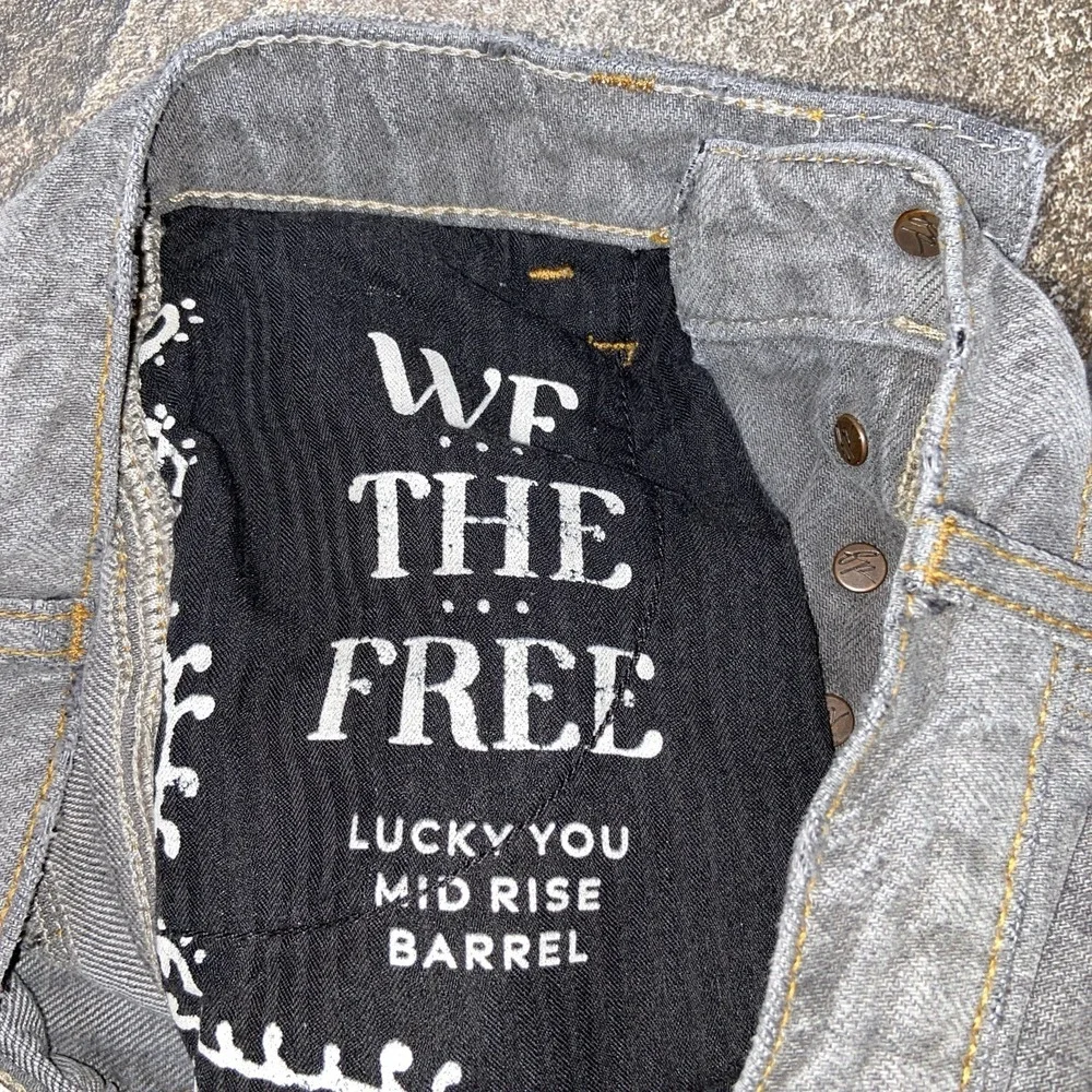 We The Free Lucky You Mid Rise Barrel Jeans Women's Size 24 Gray Acid Wash Denim